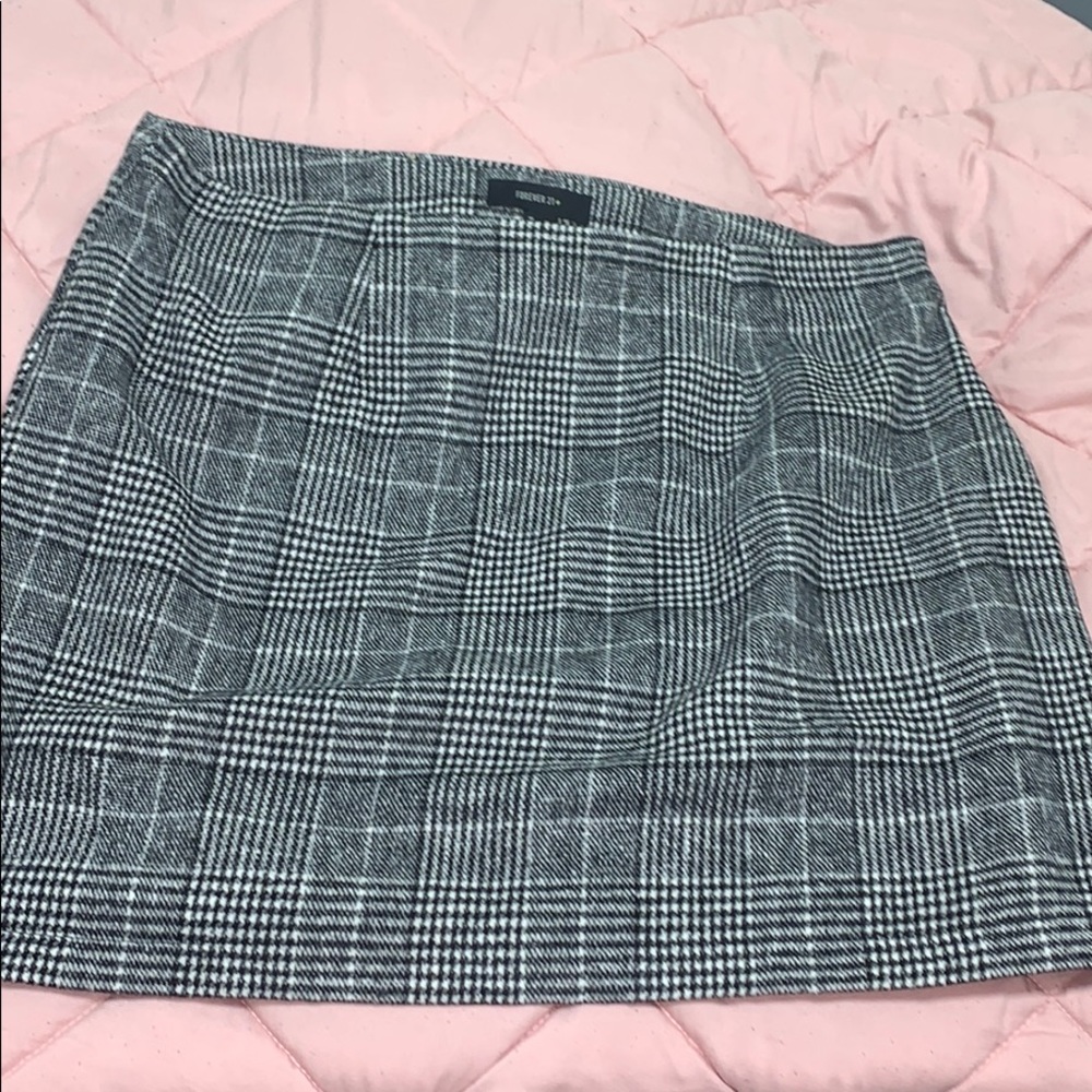 forever 21 houndstooth skirt